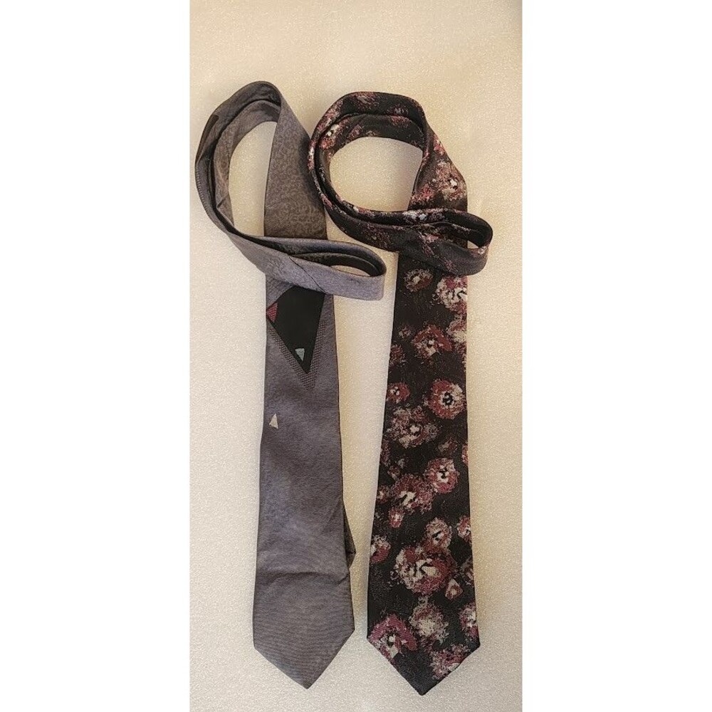 Bugle Boy Mens Polyester Skinny Suit Tie Set Gray Geometric Black Floral Design